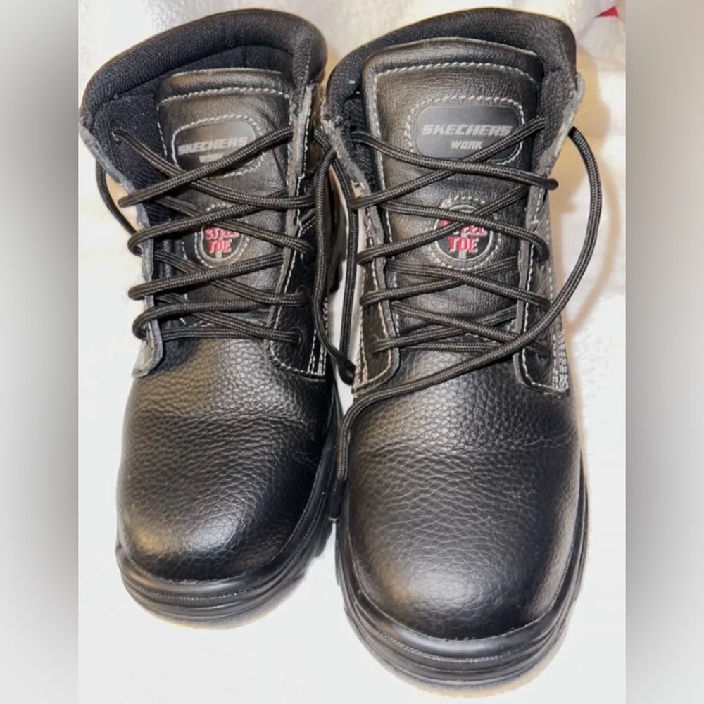 Women’s Skechers steel toes